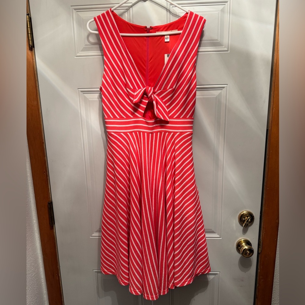 Anthropologie NWT Beautiful coral & white dress Size Medium